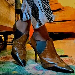 Dolce and Gabbana Coffee Brown and Black Pointed Toe Booties W/COA Sz 7.5